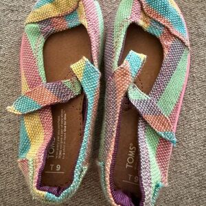TOMS Colorful Mary Jane's